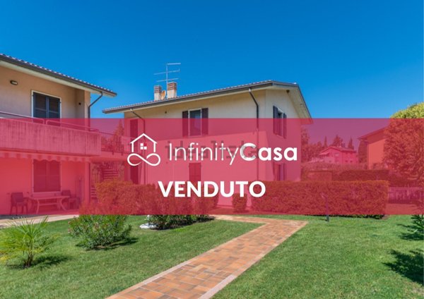 appartamento in vendita a Lazise in zona Colà