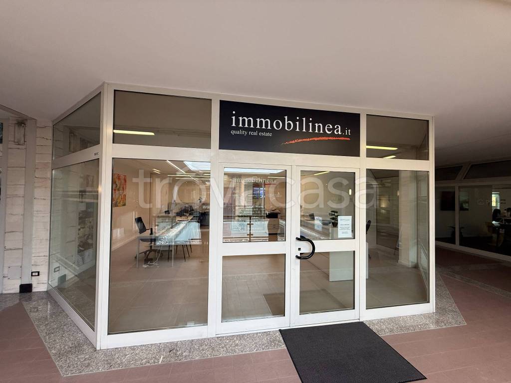 negozio in vendita a Lazise
