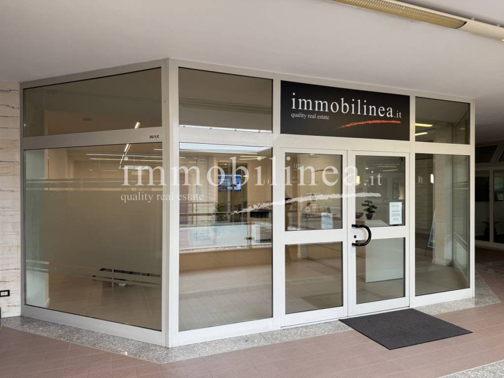 negozio in vendita a Lazise