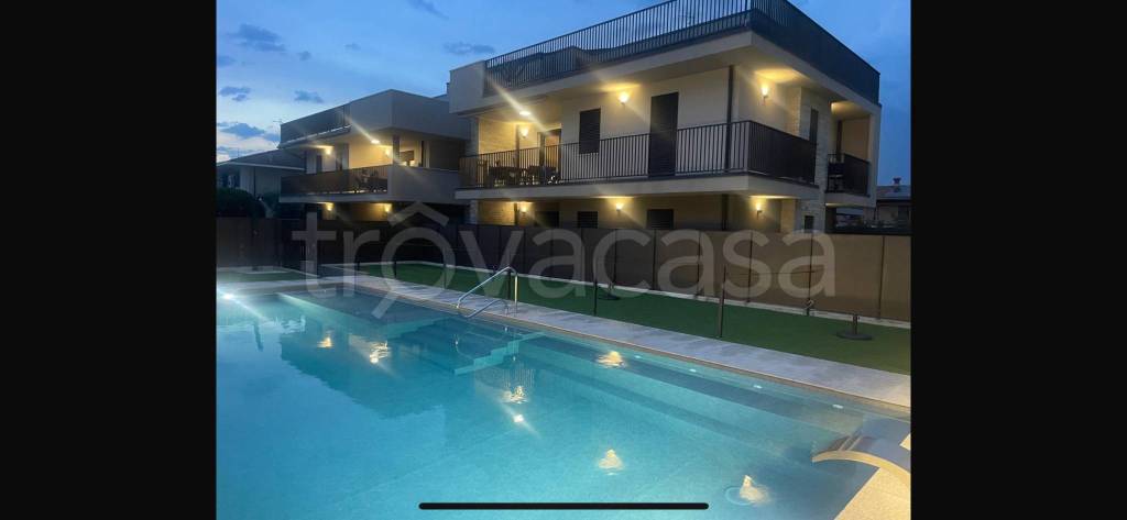 appartamento in vendita a Lazise