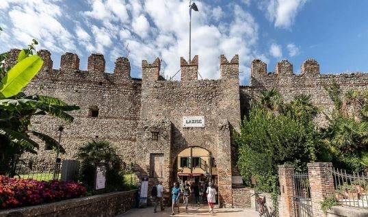 casa indipendente in vendita a Lazise