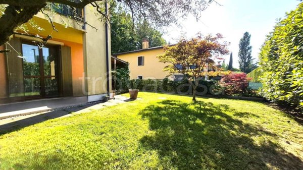 appartamento in vendita a Lazise in zona Pacengo
