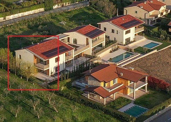casa indipendente in vendita a Lazise