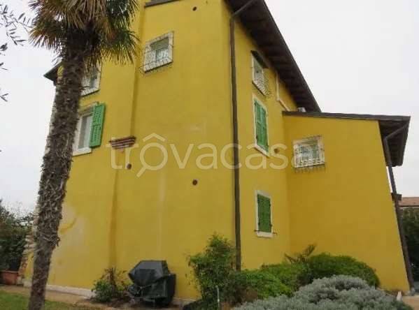 casa indipendente in vendita a Lazise