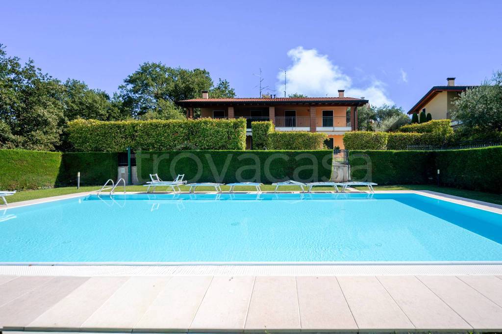 casa indipendente in vendita a Lazise
