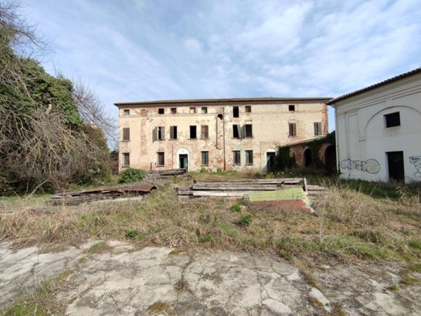 intera palazzina in vendita a Legnago