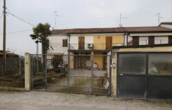 casa indipendente in vendita a Legnago