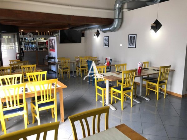 locale commerciale in vendita a Legnago