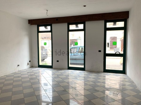 negozio in vendita a Legnago