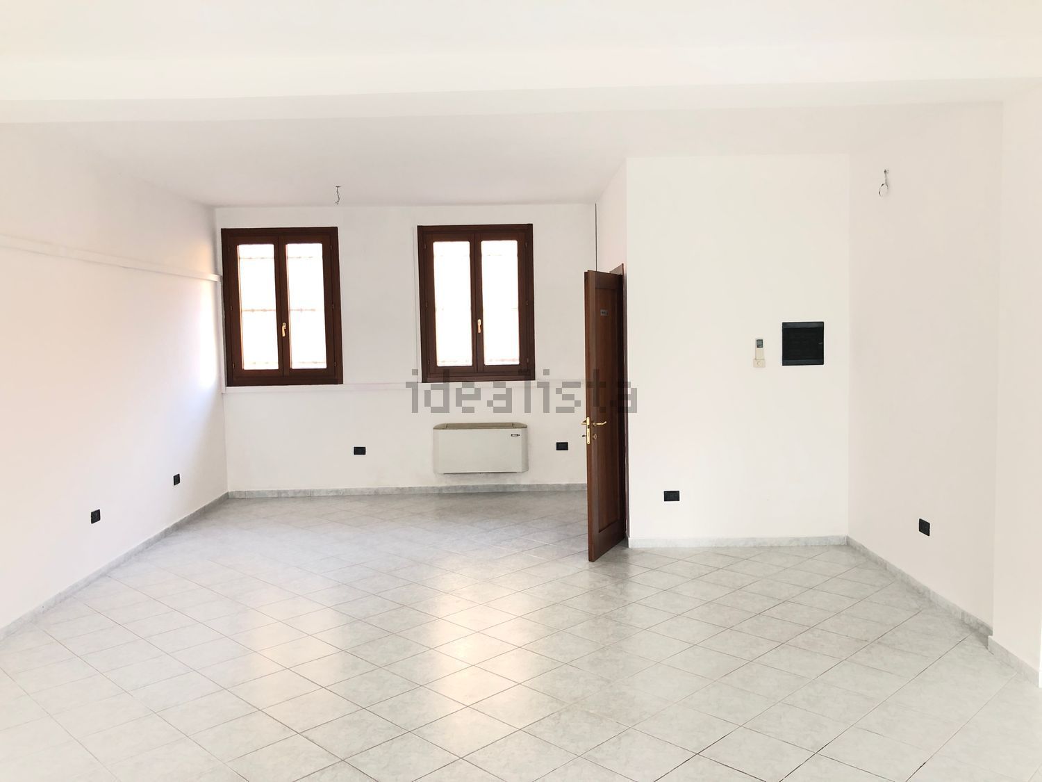 locale commerciale in vendita a Legnago