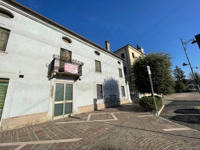 casa indipendente in vendita a Legnago