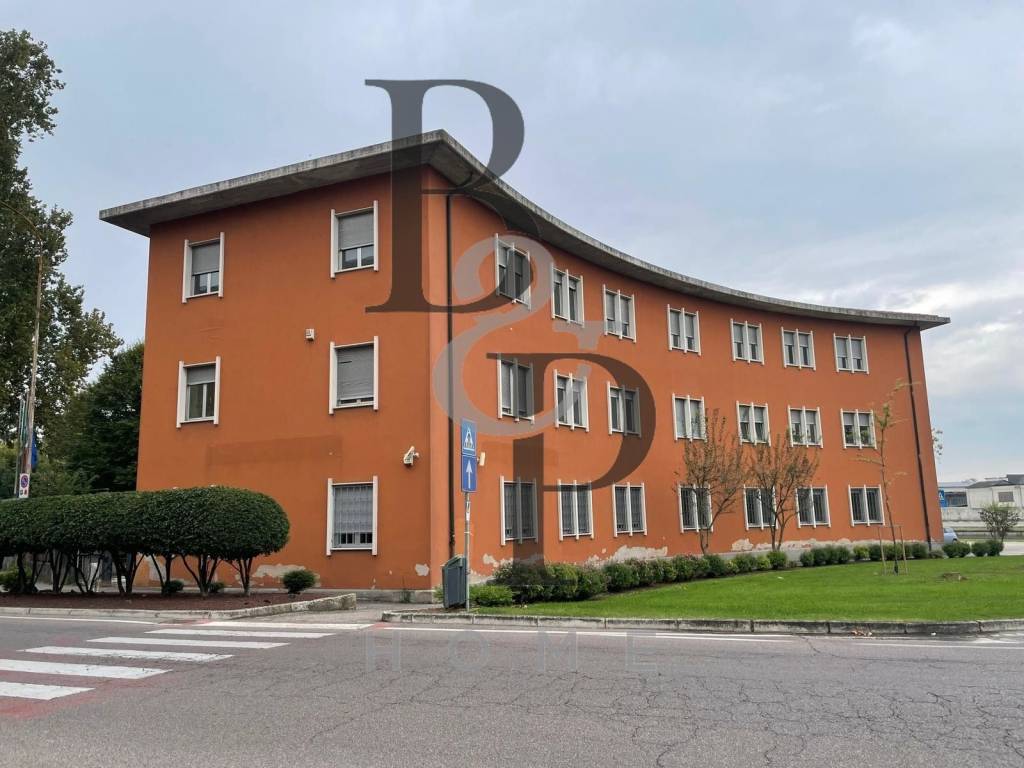 negozio in vendita a Legnago