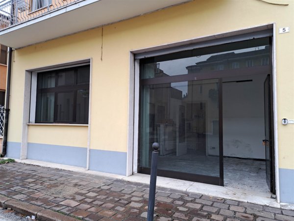 ufficio in vendita a Legnago