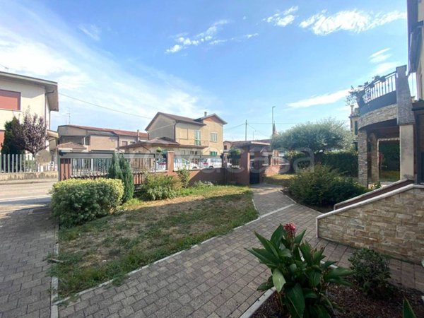 casa indipendente in vendita a Legnago in zona Casette