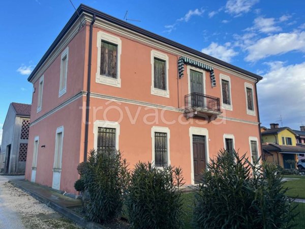 casa indipendente in vendita a Legnago