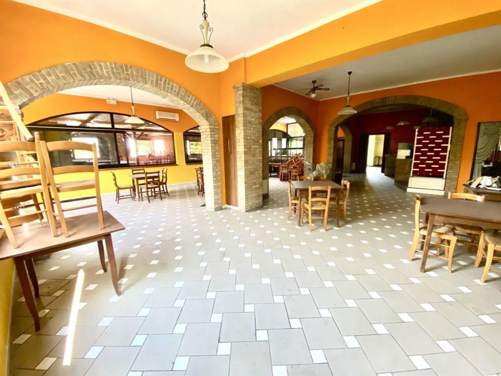 negozio in vendita a Legnago