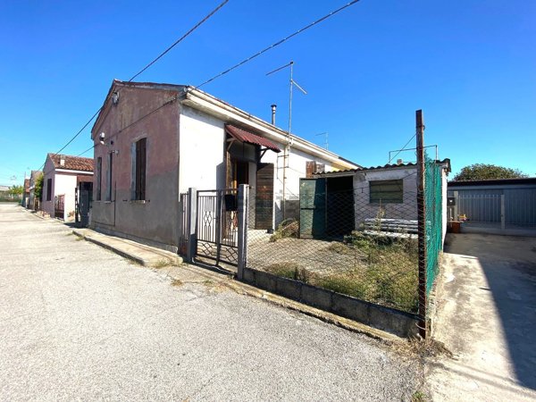 casa indipendente in vendita a Legnago in zona San Vito