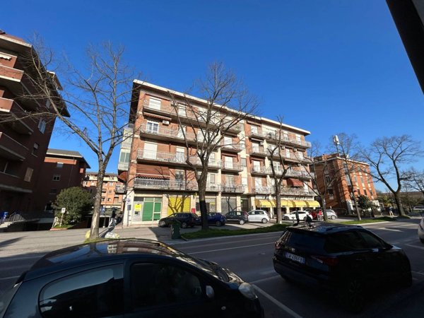 appartamento in vendita a Legnago in zona Porto