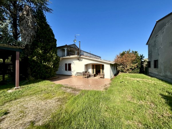 casa indipendente in vendita a Legnago in zona San Vito