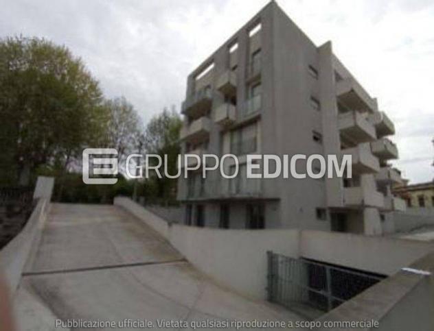 locale commerciale in vendita a Legnago