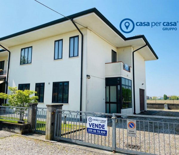 casa indipendente in vendita a Legnago in zona Casette