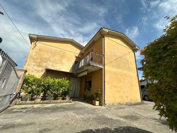casa indipendente in vendita a Legnago in zona Canove