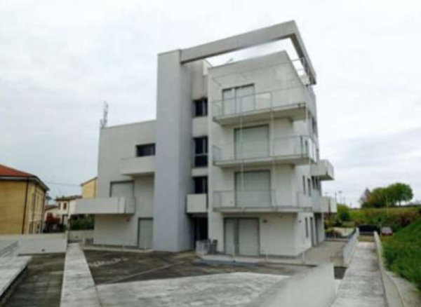 appartamento in vendita a Legnago in zona Casette