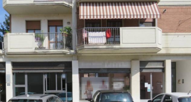 negozio in vendita a Legnago