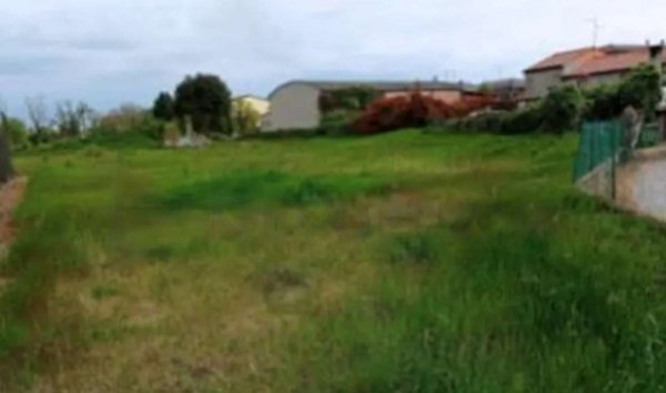 terreno edificabile in vendita a Legnago