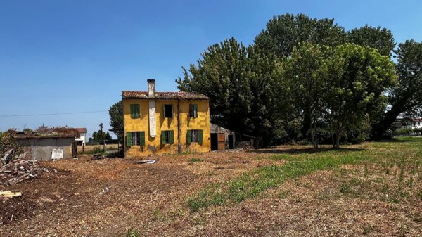 casale in vendita a Legnago