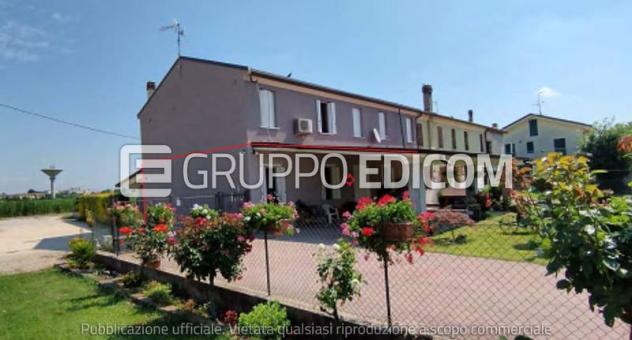 casa indipendente in vendita a Legnago in zona Vangadizza
