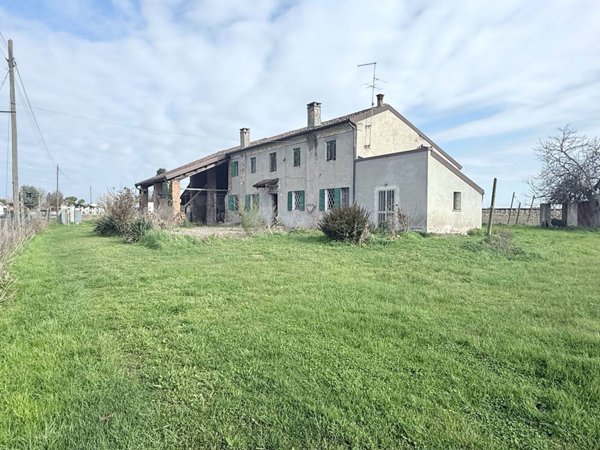 casa indipendente in vendita a Legnago
