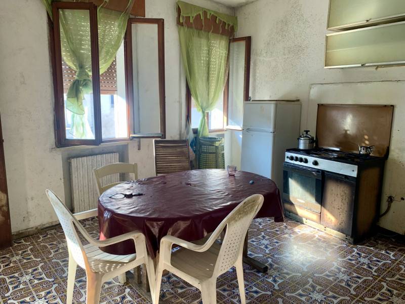 appartamento in vendita a Legnago in zona San Pietro