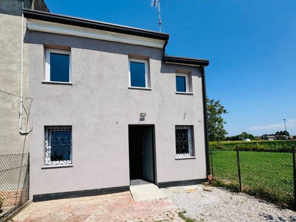 casa indipendente in vendita a Legnago