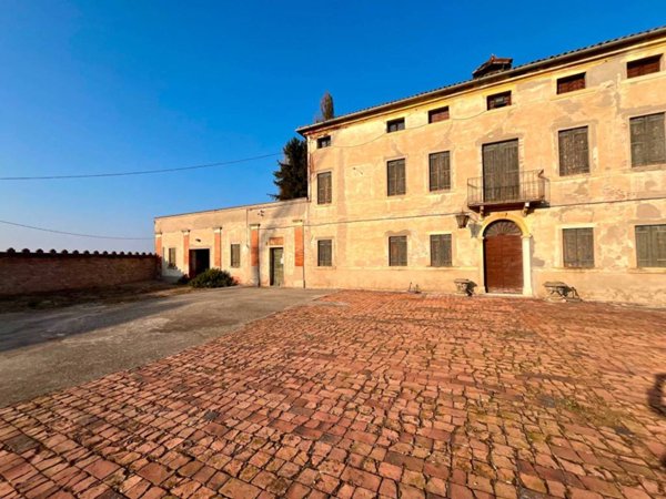 casa indipendente in vendita a Legnago