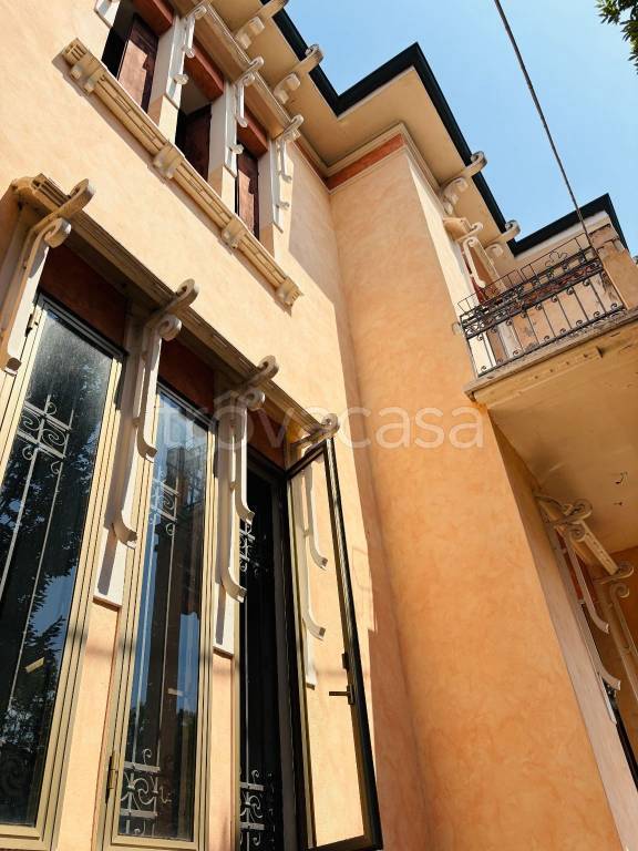 casa indipendente in vendita a Legnago