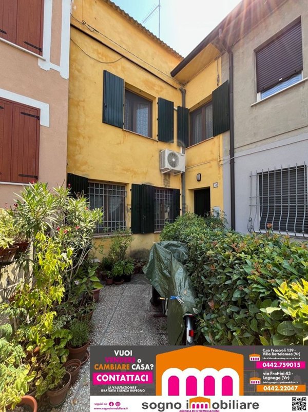 casa indipendente in vendita a Legnago in zona Casette