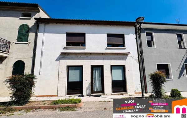 casa indipendente in vendita a Legnago in zona San Pietro