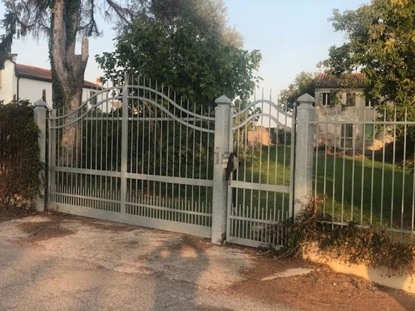 casale in vendita a Legnago in zona Vangadizza