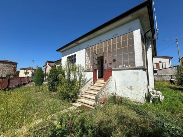 appartamento in vendita a Legnago in zona Terranegra