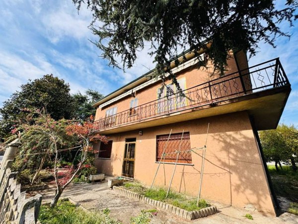casa indipendente in vendita a Legnago in zona Terranegra