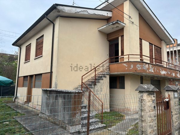 casa indipendente in vendita a Legnago