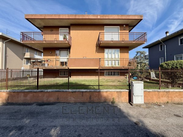 appartamento in vendita a Legnago in zona Terranegra