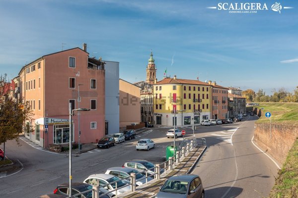 ufficio in vendita a Legnago