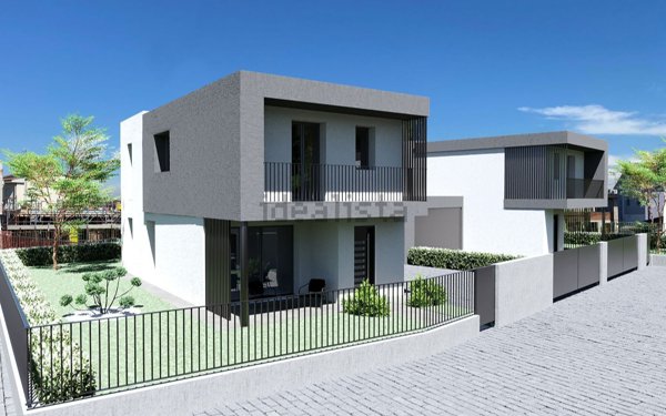 casa indipendente in vendita a Legnago in zona San Pietro