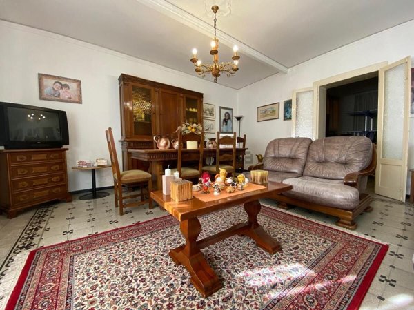 casa indipendente in vendita a Legnago in zona Porto