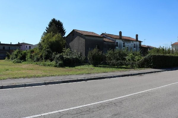 casale in vendita a Legnago in zona San Pietro