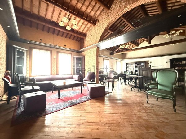 locale commerciale in vendita a Legnago