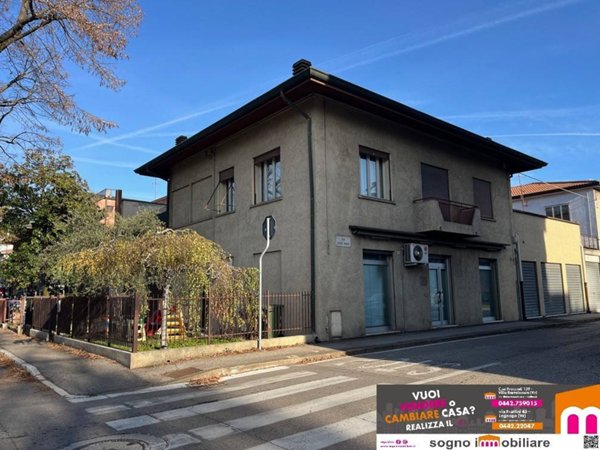 casa indipendente in vendita a Legnago in zona Porto