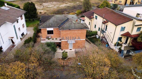 appartamento in vendita a Legnago in zona Porto